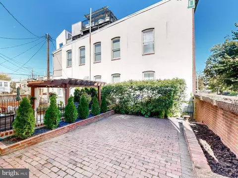 Exterior - 228 Warren Ave, Baltimore, MD 21230 photo 4 of 6