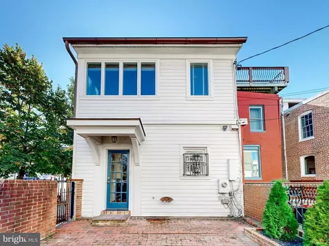 Exterior - 228 Warren Ave, Baltimore, MD 21230 photo 5 of 6