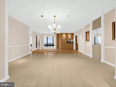 Living - 10 E Lee St #2408, Baltimore, MD 21202 photo 1 of 11