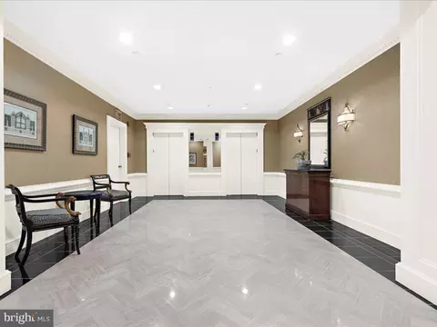Entry Way - 10 E Lee St #2408, Baltimore, MD 21202 photo 3 of 3