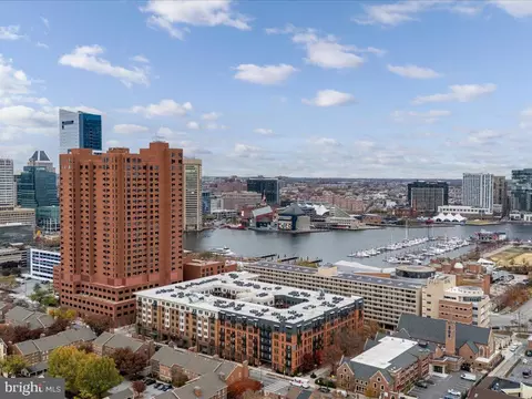 View/Area - 10 E Lee St #2408, Baltimore, MD 21202 photo 2 of 10