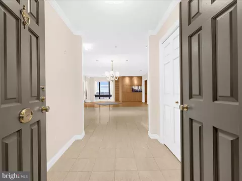 Entry Way - 10 E Lee St #2408, Baltimore, MD 21202 photo 1 of 3