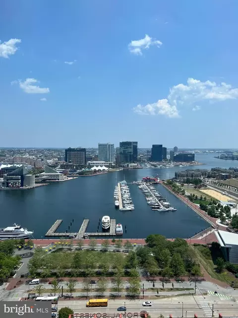 View/Area - 10 E Lee St #2408, Baltimore, MD 21202 photo 10 of 10