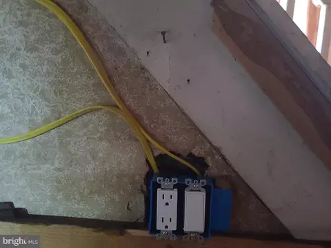 1609 Cole St, Baltimore, MD 21223 photo 9