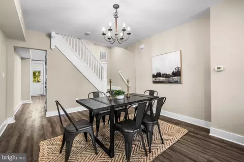 Dining - 804 Union Ave, Baltimore, MD 21211 photo 3 of 3