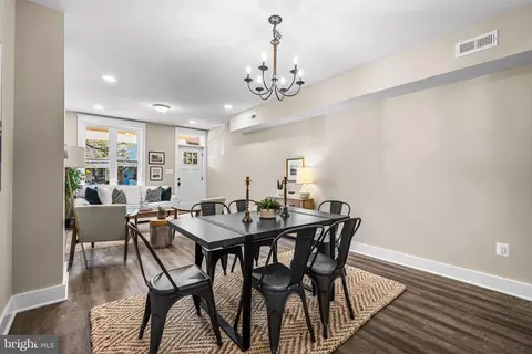 Dining - 804 Union Ave, Baltimore, MD 21211 photo 1 of 3