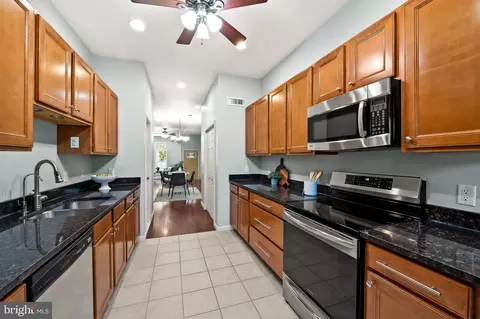 Entry Way - 1802 Barclay St, Baltimore, MD 21202 photo 2 of 6
