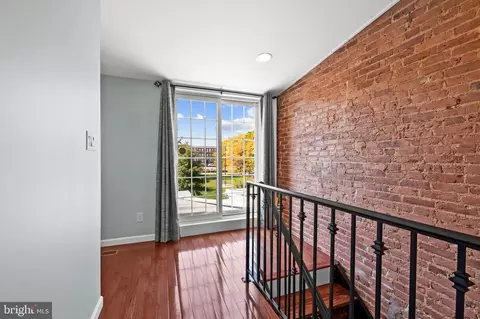 Entry Way - 1802 Barclay St, Baltimore, MD 21202 photo 5 of 6