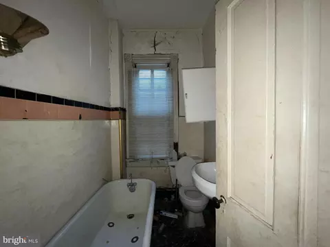 1905 N Payson St, Baltimore, MD 21217 photo 12