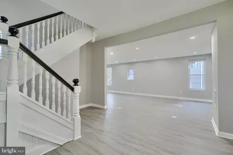 Entry Way - 706 Springfield Ave, Baltimore, MD 21212 photo 2 of 12