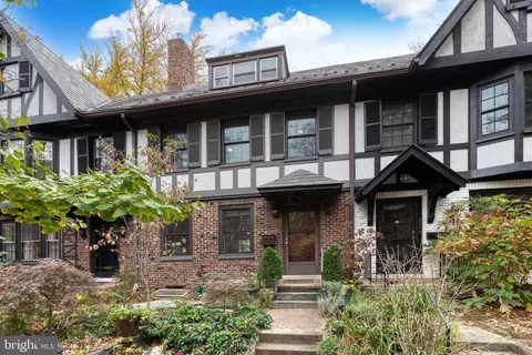 3911 Canterbury Rd, Baltimore, MD 21218