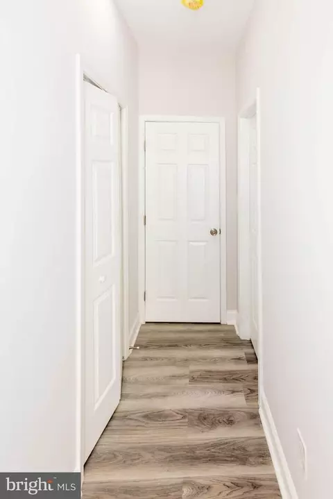 Entry Way - 3026 E Monument St, Baltimore, MD 21205 photo 7 of 17