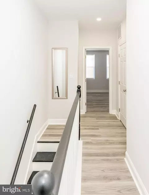 Entry Way - 3026 E Monument St, Baltimore, MD 21205 photo 6 of 17