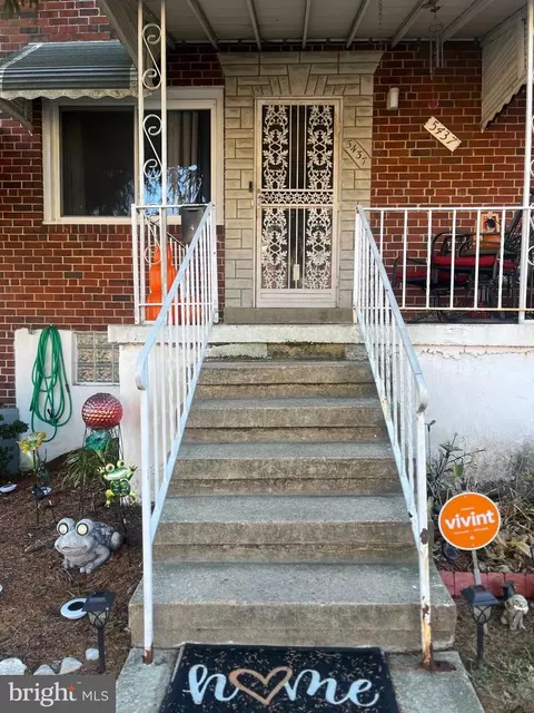 5437 Force Rd, Baltimore, MD 21206