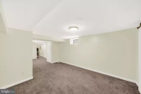Entry Way - 3030 Odonnell St, Baltimore, MD 21224 photo 3 of 3