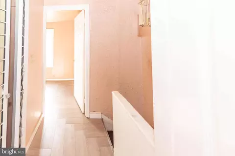 Entry Way - 877 Lemmon St, Baltimore, MD 21201 photo 4 of 7
