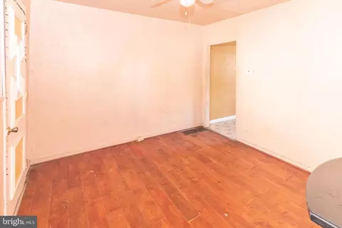 Entry Way - 877 Lemmon St, Baltimore, MD 21201 photo 2 of 7