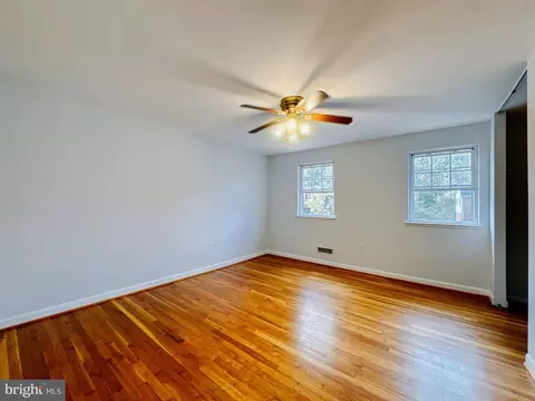Bedroom - 4768 Melbourne Rd, Baltimore, MD 21229 photo 1 of 3