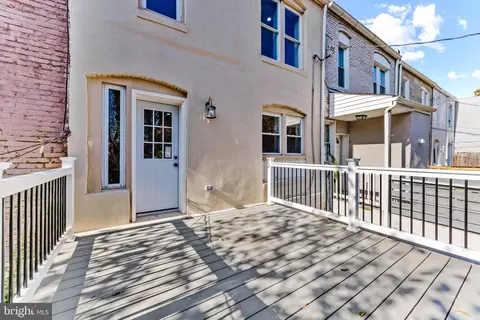 Exterior - 4209 Ivanhoe Ave, Baltimore, MD 21212 photo 1 of 4