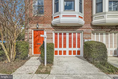 3220 Toone St, Baltimore, MD 21224