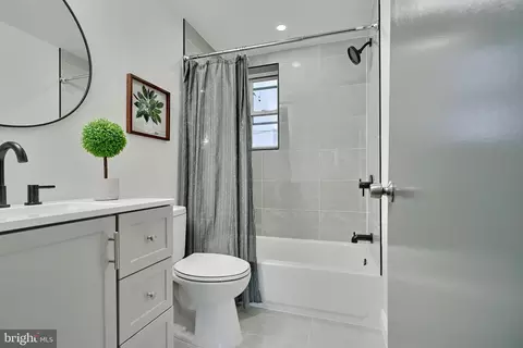 3301 Lake Ave, Baltimore, MD 21213 photo 16