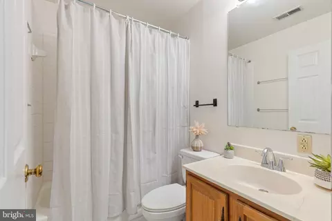12 E Mount Vernon Pl #201, Baltimore, MD 21202 photo 20
