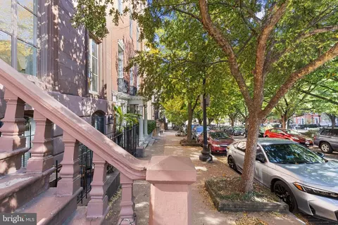 12 E Mount Vernon Pl #201, Baltimore, MD 21202 photo 32