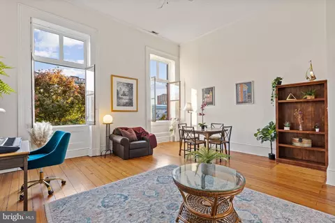 12 E Mount Vernon Pl #201, Baltimore, MD 21202 photo 9