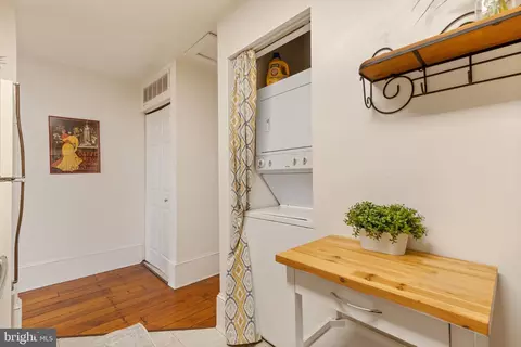 12 E Mount Vernon Pl #201, Baltimore, MD 21202 photo 14