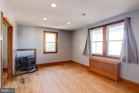 505 E Jeffrey St, Baltimore, MD 21225 photo 10