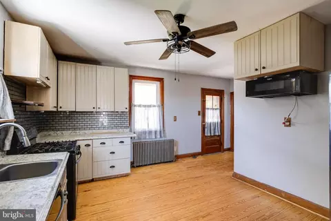 505 E Jeffrey St, Baltimore, MD 21225 photo 18