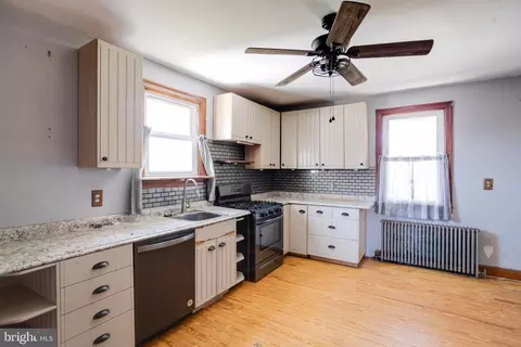 505 E Jeffrey St, Baltimore, MD 21225 photo 17
