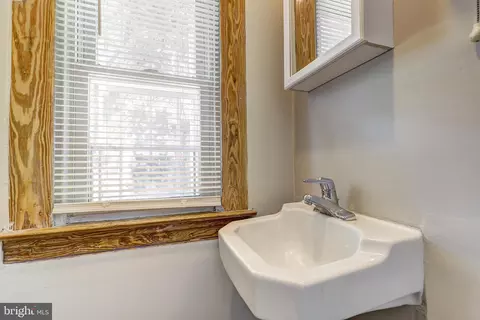 4107 Old Frederick Rd, Baltimore, MD 21229 photo 17
