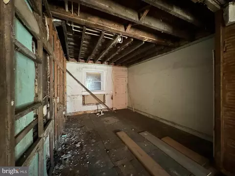 2818 E Madison St, Baltimore, MD 21205 photo 5