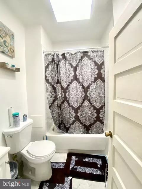 332 Ilchester Ave, Baltimore, MD 21218 photo 11