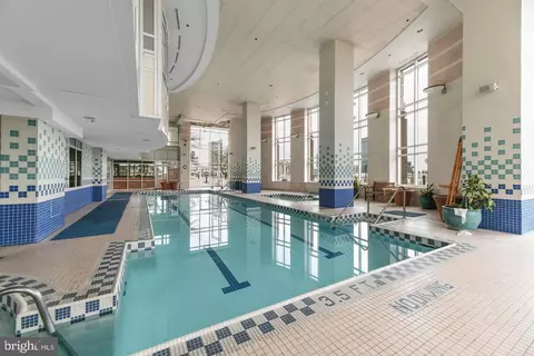 Exterior - 100 Harborview Dr #PH1D, Baltimore, MD 21230 photo 1 of 2
