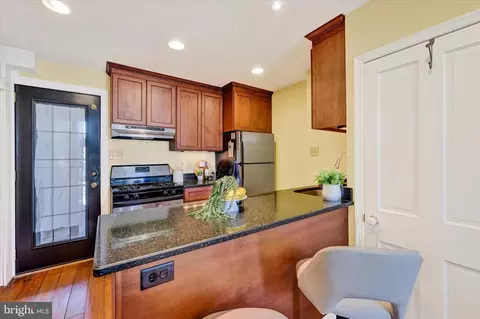 Kitchen - 311 E West St, Baltimore, MD 21230 photo 2 of 5