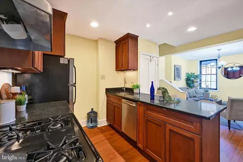 Kitchen - 311 E West St, Baltimore, MD 21230 photo 5 of 5