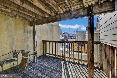 Exterior - 311 E West St, Baltimore, MD 21230 photo 4 of 7