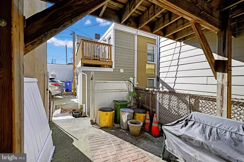 Exterior - 311 E West St, Baltimore, MD 21230 photo 5 of 7