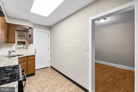 3960 Brooklyn Ave, Brooklyn, MD 21225 photo 11