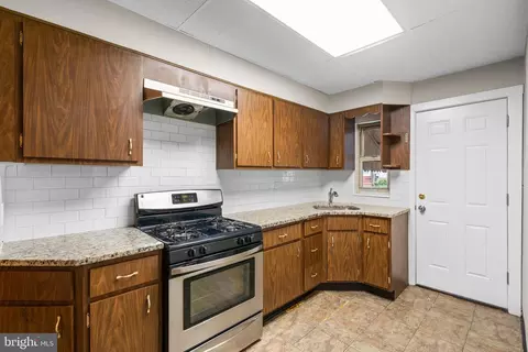 3960 Brooklyn Ave, Brooklyn, MD 21225 photo 9