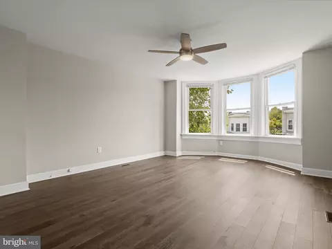 608 E 41st St, Baltimore, MD 21218 photo 16