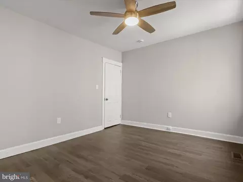 608 E 41st St, Baltimore, MD 21218 photo 21