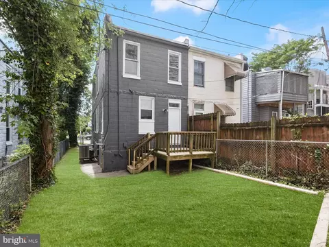 608 E 41st St, Baltimore, MD 21218 photo 31