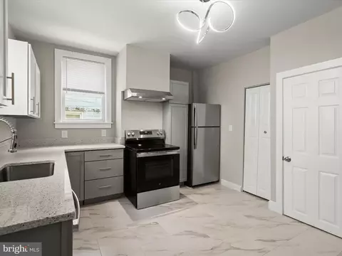 608 E 41st St, Baltimore, MD 21218 photo 13