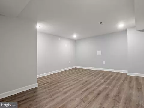 608 E 41st St, Baltimore, MD 21218 photo 26