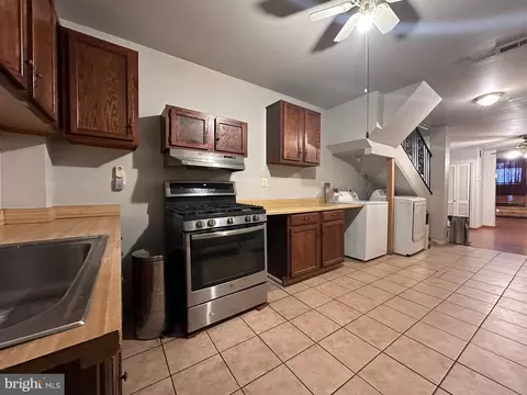 Kitchen - 517 S Regester St, Baltimore, MD 21231 photo 1 of 3