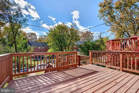 Exterior - 1433 Cedarcroft Rd, Baltimore, MD 21239 photo 4 of 6