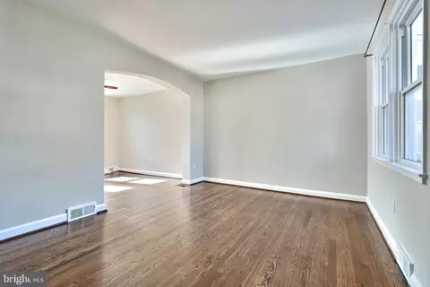 Living - 1433 Cedarcroft Rd, Baltimore, MD 21239 photo 1 of 4